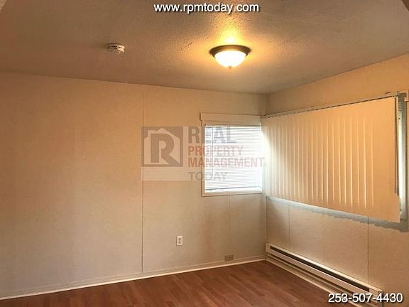 4th image of 9618 Pacific Ave APT 7