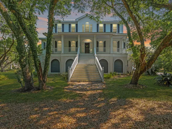 4386 Park Island Rd, Meggett, SC 29449