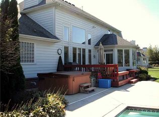 7510 Scandinavia Dr, Maumee, OH