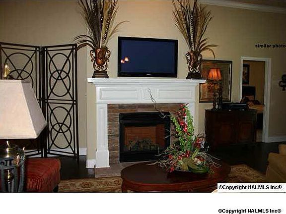 4th image of 2601 Park Hampton Dr