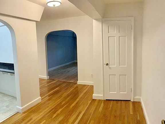 2nd image of 3 Burgin Pkwy APT 3