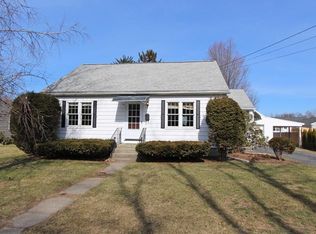 25 E Maple St, Easthampton, MA 01027