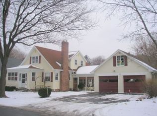 33 Martinot Ave, Rochester, NY 14609