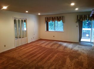 28 Wynwood Dr, Monmouth Junction, NJ 08852