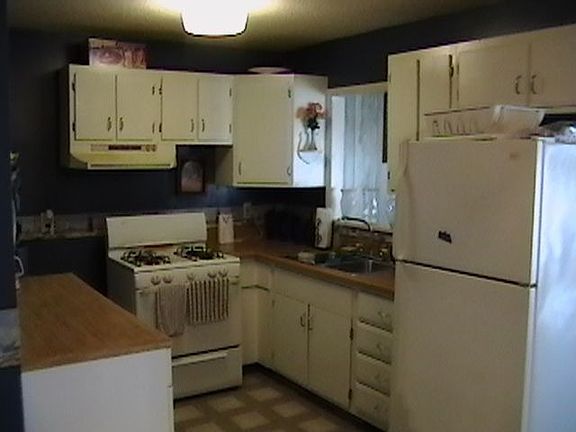 2nd image of 9621 Wallace Ave