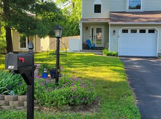 140 Deer Run Dr, Ballston Spa, NY 12020