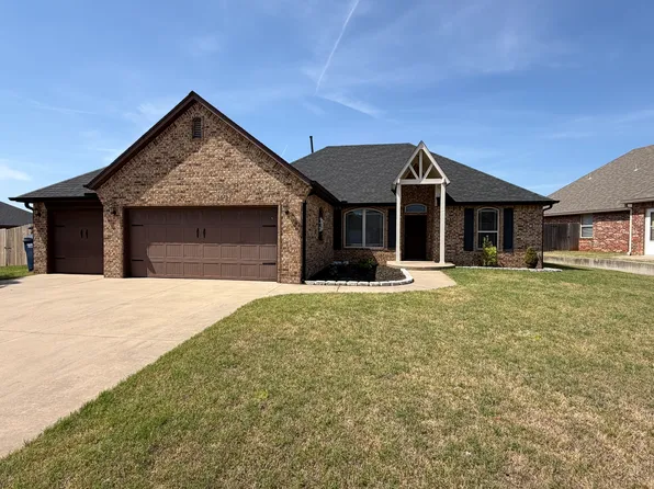 2300 Timbers Blvd, Shawnee, OK 74804