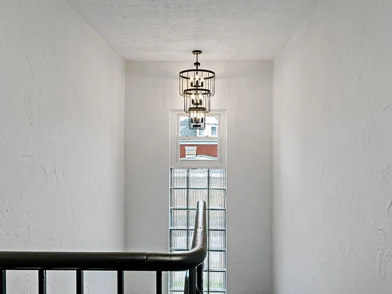 315 N Washington St #11 — Photo 5