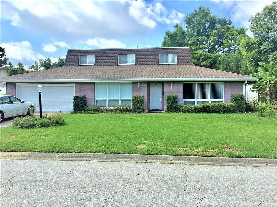 1st image of 28 Twin River Dr