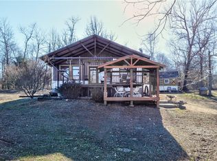 14647 Cliffbriar Rd, West Fork, AR 72774