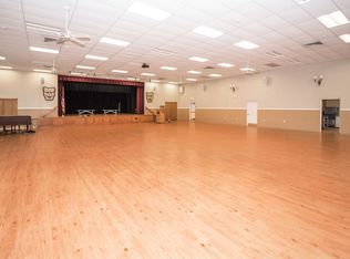 218 Blackpool Ct UNIT B, Ridge, NY 11961