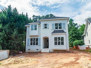 700 Mills St, Raleigh, NC 27608