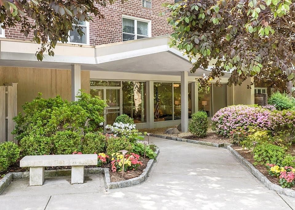1st image of 222 Martling Avenue #6-R