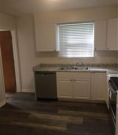 5th image of 4303 Sacks Ln
