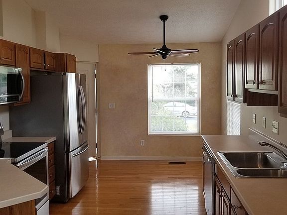 3rd image of 3425 Katies Green Ct