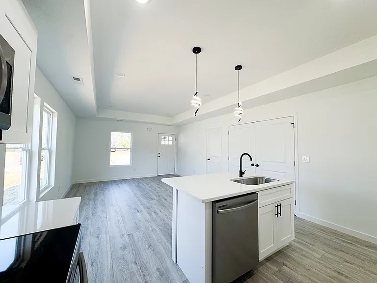 287 Scenic Ave — Photo 5