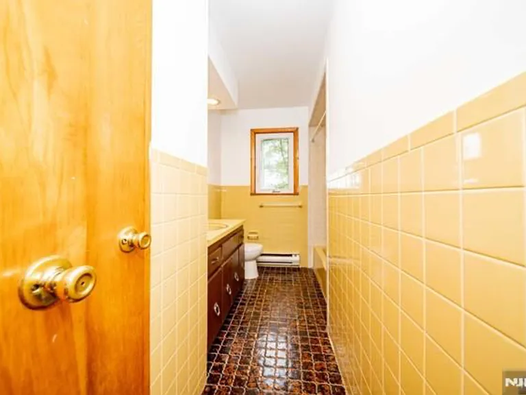 20 Lafayette St #2 — Photo 8