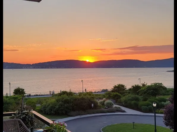 16 Rivers Edge Dr Unit 305, Tarrytown, NY 10591