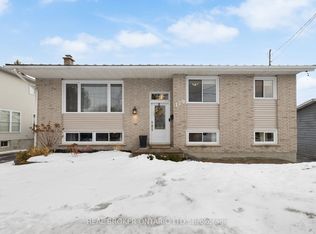 179 Wellington St, Carleton Place, ON K7C 1B4