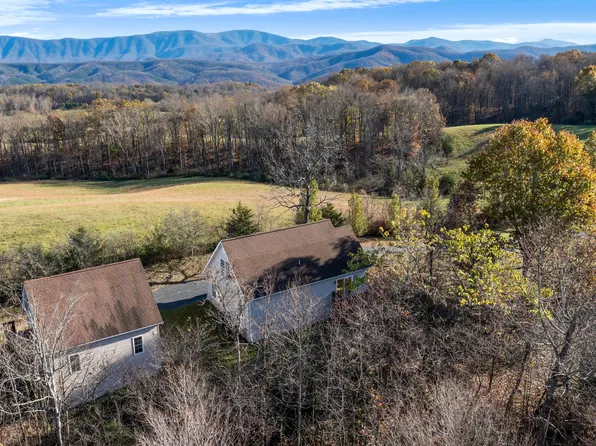 7761 S Lee Hwy, Buchanan, VA 24066