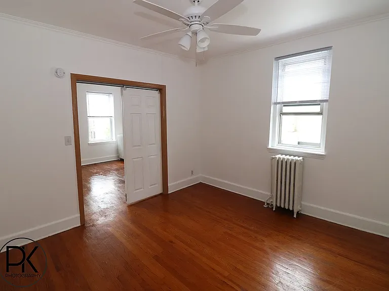 597 Leonard St #3R — Photo 11