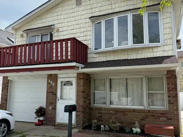 450 E Penn St Floor 1, Long Beach, NY 11561