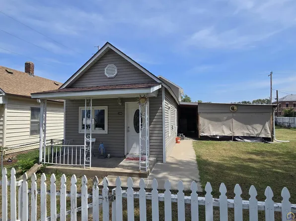 206 SE Klein St, Topeka, KS 66607