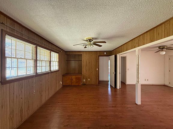 5th image of 101 Morris Circle
