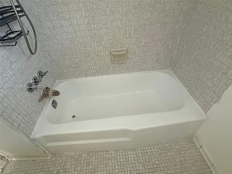 2550 SW 58th Ave #A — Photo 9