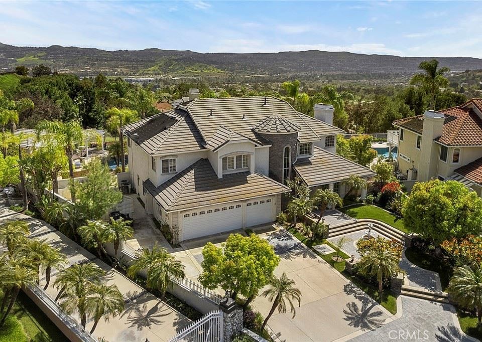1st image of 4795 Blue Mountain Dr