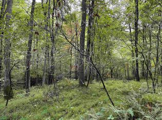 7 Deckers Trail Rd, Masontown, WV 26542