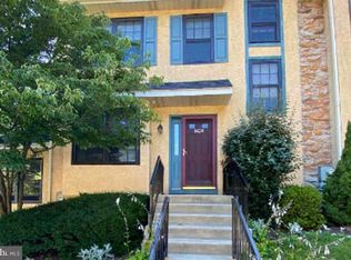 1424 Redwood Ct, West Chester, PA 19380
