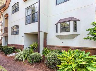 46 Baybridge Dr, Gulf Breeze, FL 32561