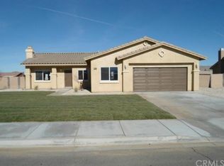 22168 Esaws Rd, Apple Valley, CA 92307