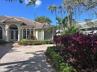8992 Lakes Blvd — Photo 46