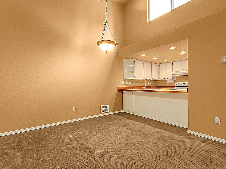 1st image of 14609 NE 40th St APT H2