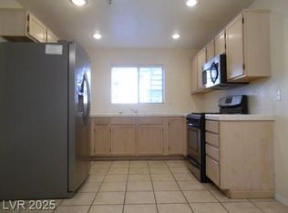 1921 Cutlass Dr, Henderson, NV 89014