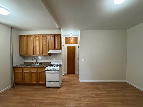 2nd image of 32-20 41st St #2