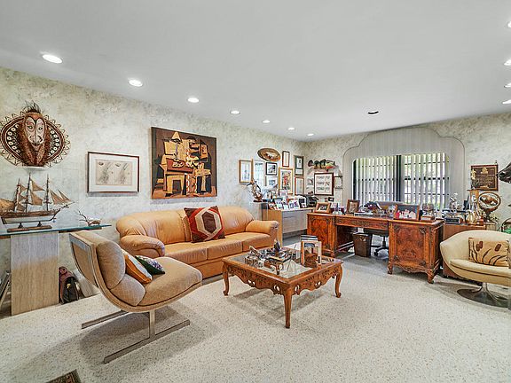 5th image of 5215 Estates Dr