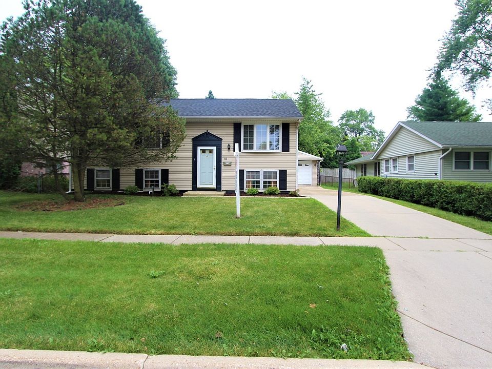 1st image of 813 Oriole Dr