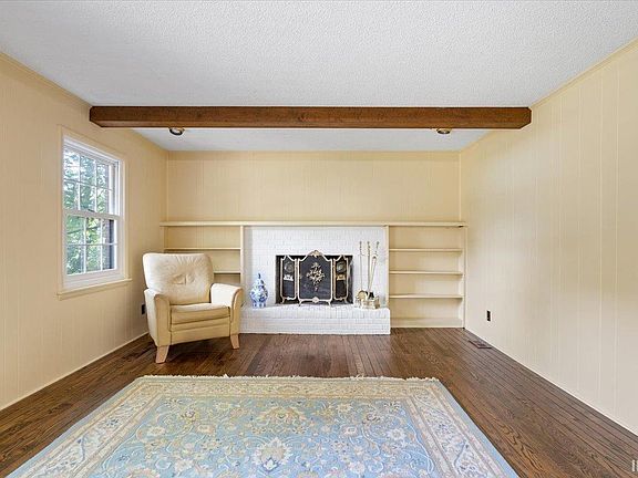 5th image of 7588 Marywood Dr