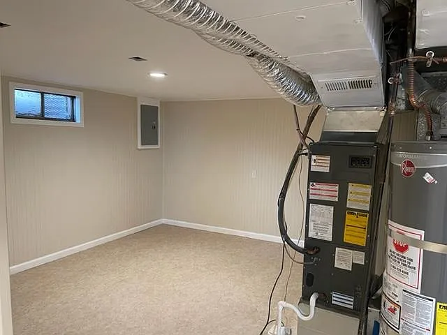 1022 N Cochran St — Photo 14