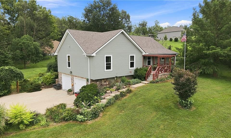 1st image of 1807 N Elsea Smith Rd