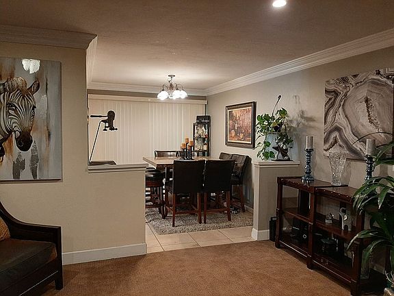 3rd image of 1404 Hartman Dr