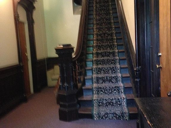 2nd image of 641 Whitney Ave APT 1C