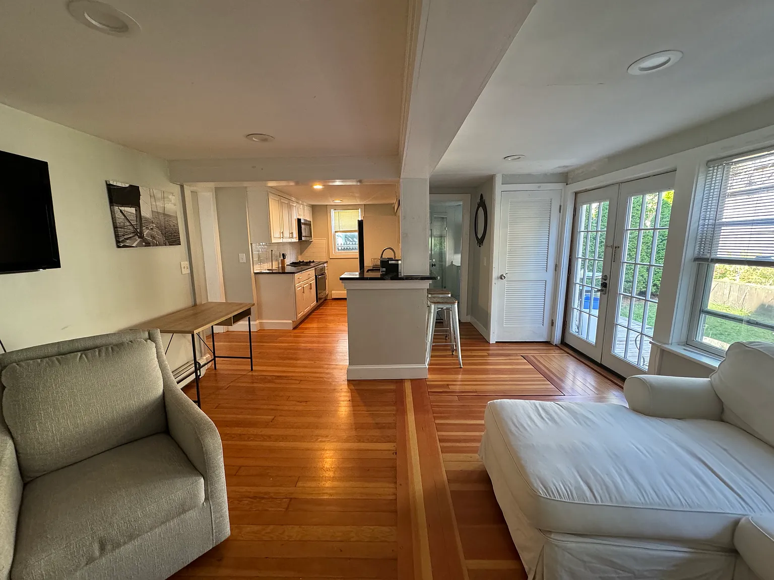 344 Spring St — Photo 1