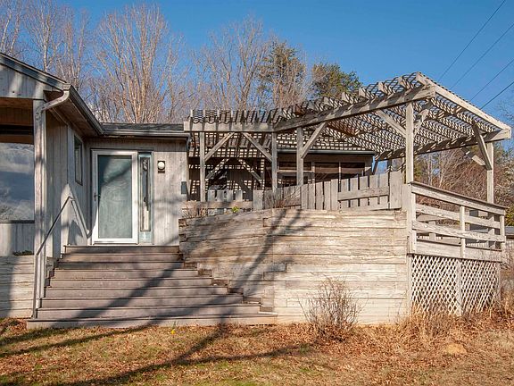 2nd image of 8268 Dick Woods Rd