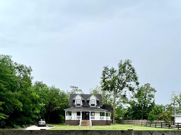 2nd image of 277 Old Highway 90 W