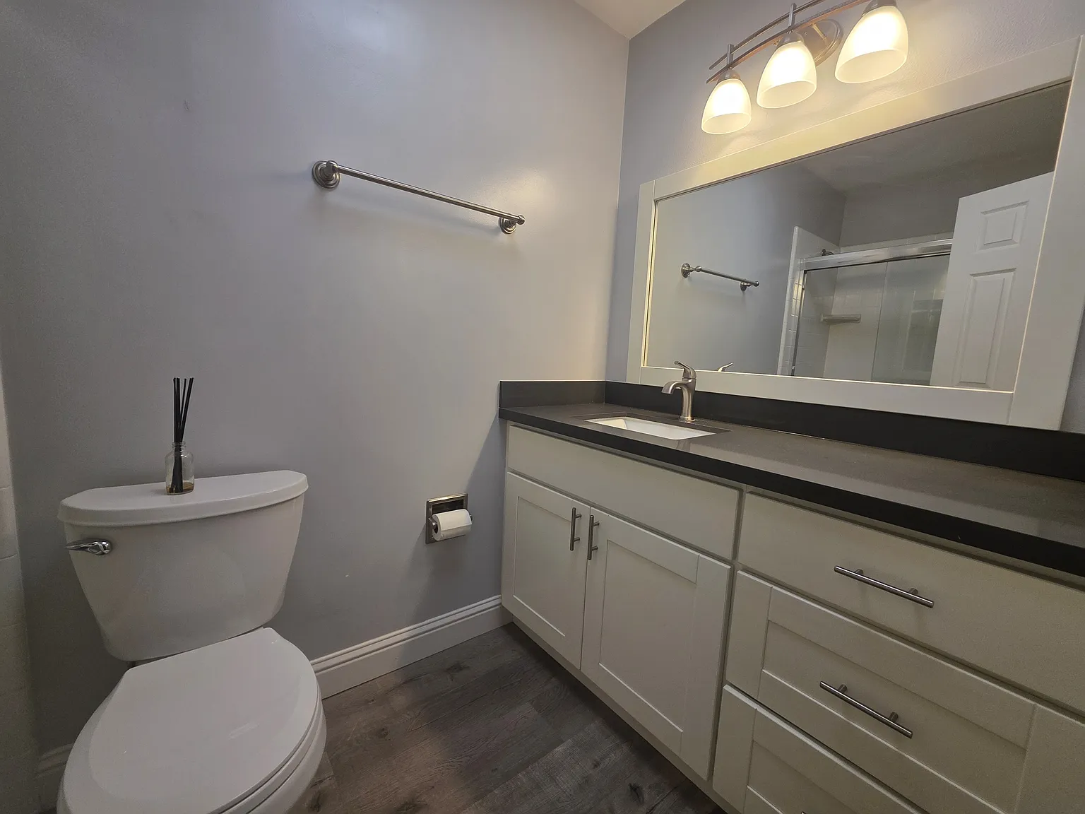 131 Elm St — Photo 3
