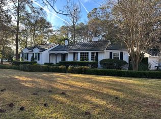 44 Richmond Dr, Savannah, GA 31406